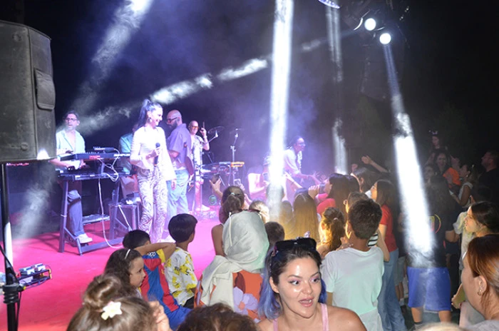 LiderFest’te 70’ler ve 80’ler Rüzgarı Esti