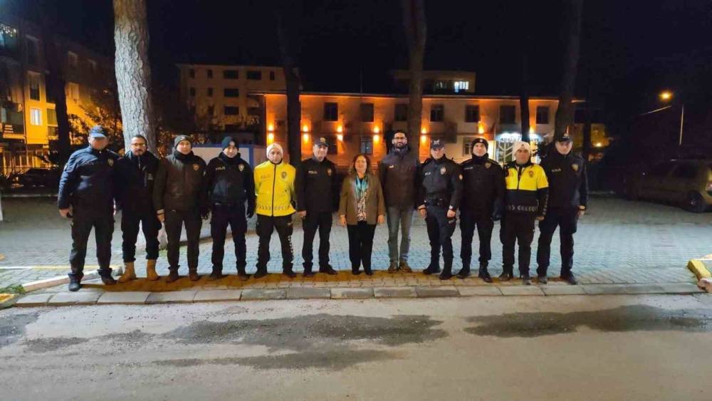 KAYMAKAM DOĞRU YENİ YILA G&Ouml;REVİ BAŞINDA GİRENLERİ UNUTMA