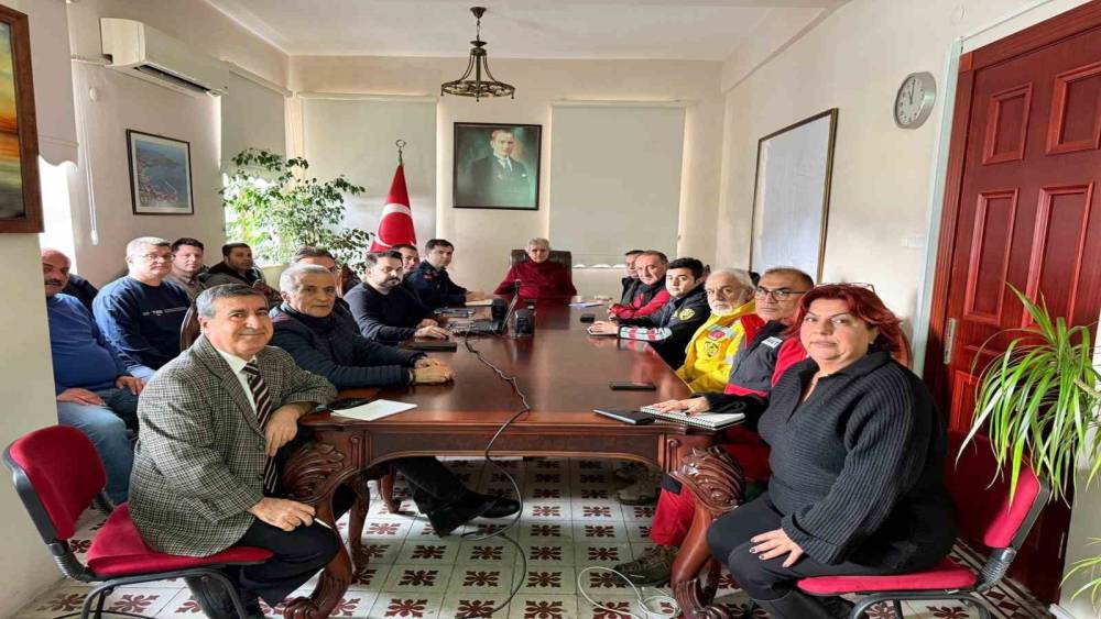 Kuşadası&rsquo;nda kuvvetli yağış alarmı
