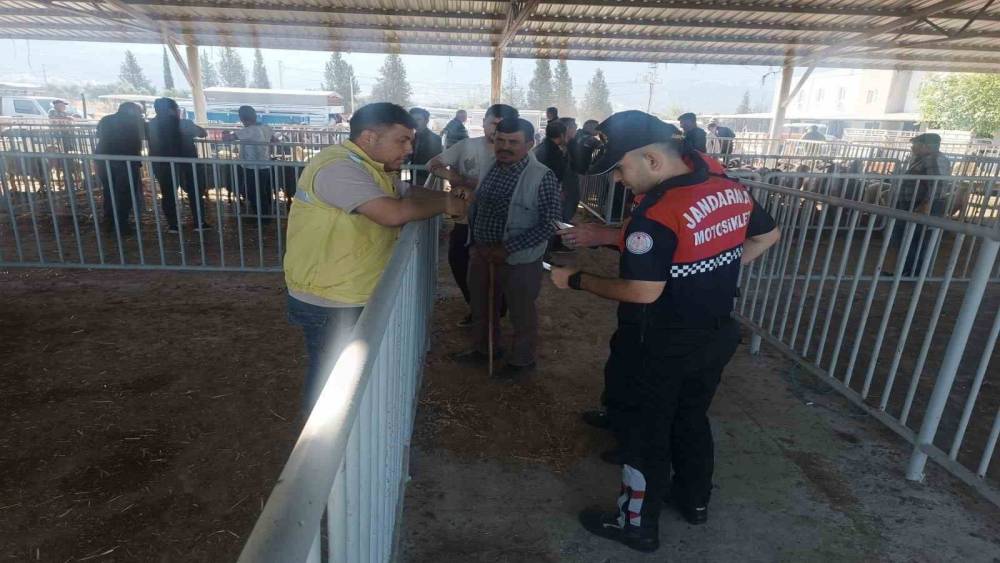 Kurban Bayramı öncesi jandarmadan vatandaşa dolandırıcılık uyarısı
