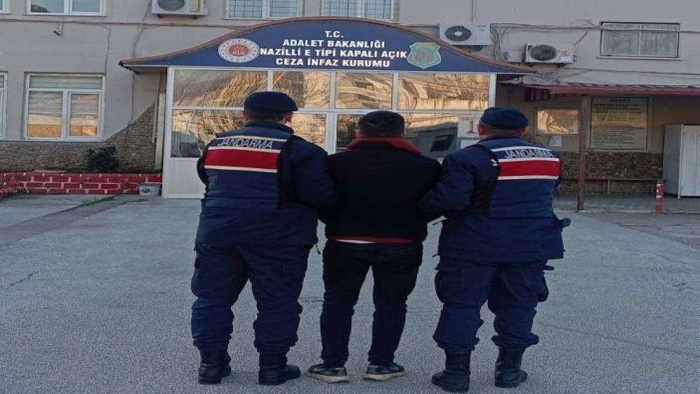 Nazilli&rsquo;de "Kasten &Ouml;ld&uuml;rme" su&ccedil;undan aranan şahıs yakalandı
