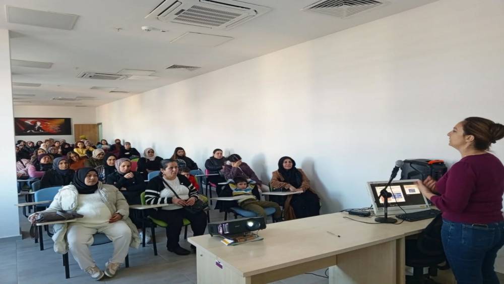 Nazilli&rsquo;de kadınlar sağlık konusunda bilgilendirildi