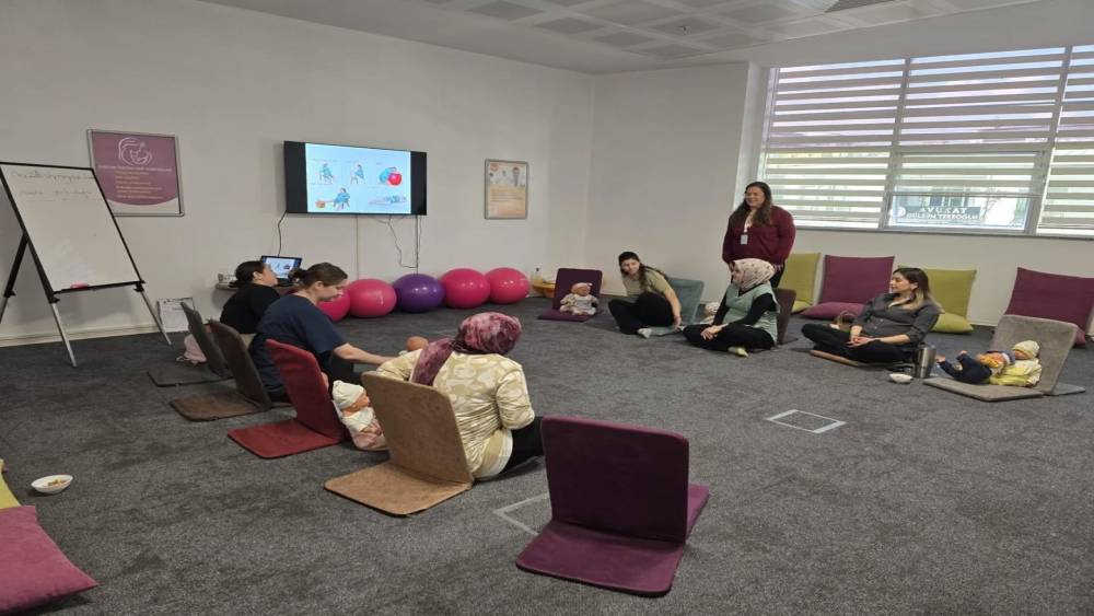 Anne adayları doğuma Gebe Okulu ile bilin&ccedil;li hazırlanıyor