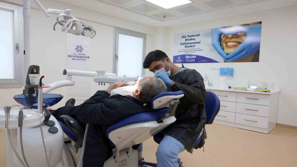 Ko&ccedil;arlı Ağız ve Diş Sağlığı Polikliniği hizmet vermeye başladı

