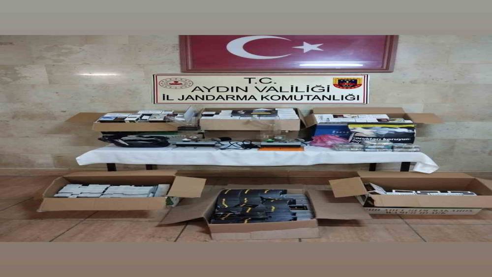 Jandarma ekipleri 11 bin makaron ele geçirdi
