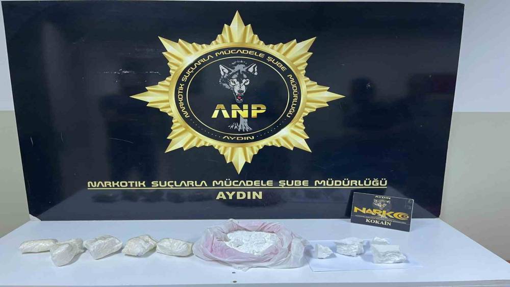 Aydın&rsquo;da uyuşturucu operasyonu: 2 kilo 889 gram kokain ele ge&ccedil;irildi
