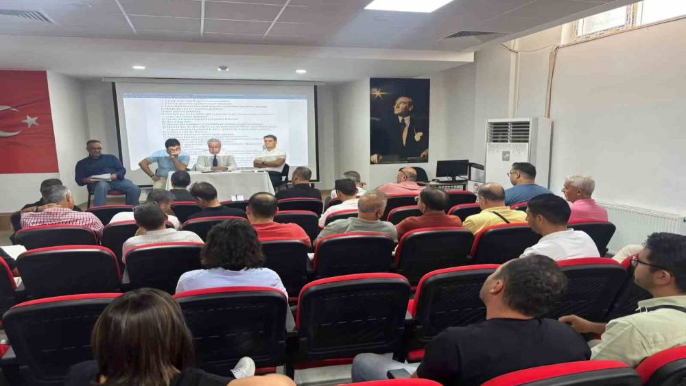 K&ouml;şk&rsquo;te okul m&uuml;d&uuml;rleri yeni eğitim yılı i&ccedil;in toplandı
