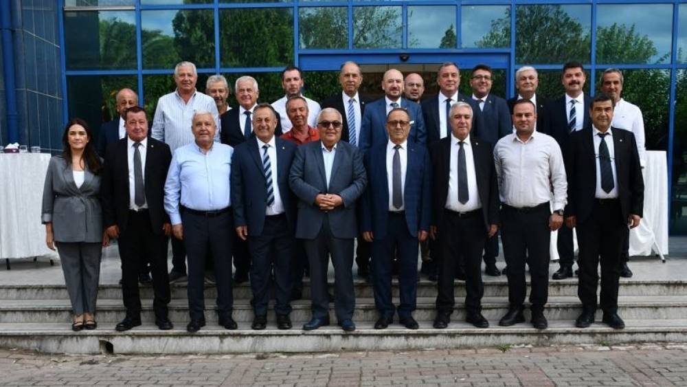 Aydın Ticaret Borsası Başkanı &Ccedil;ondur, g&uuml;ven tazeledi
