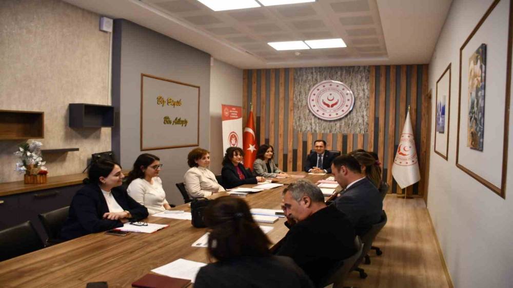 Aydın&rsquo;da sosyal hizmet &ccedil;alışmaları g&ouml;r&uuml;ş&uuml;ld&uuml;