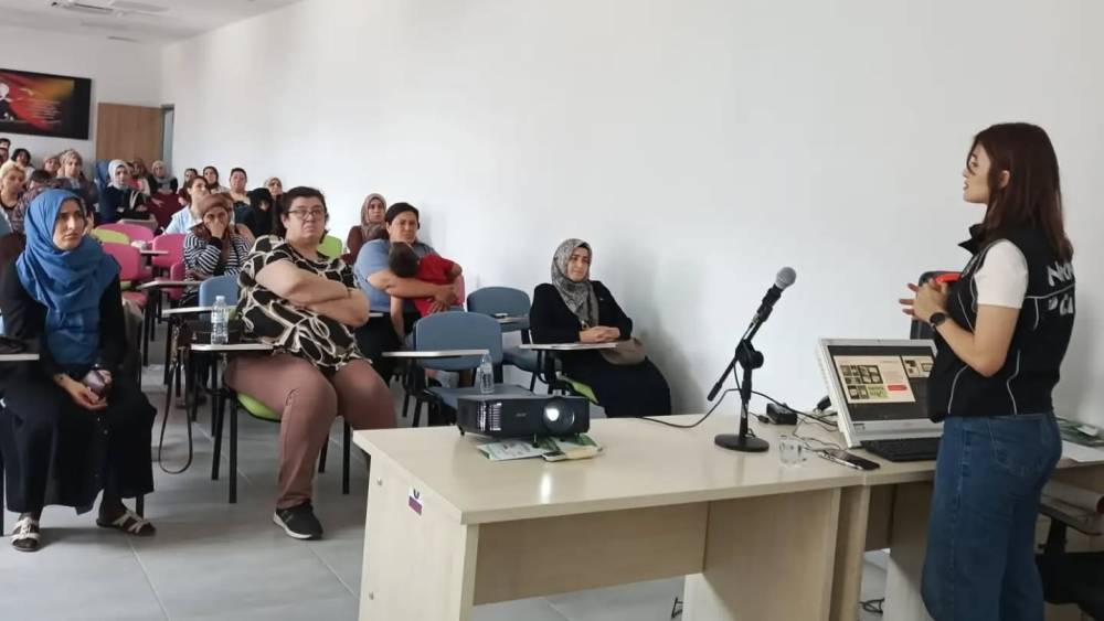Nazilli&rsquo;de kadın sağlığı, narkotik ve mahremiyet konularında eğitim verildi
