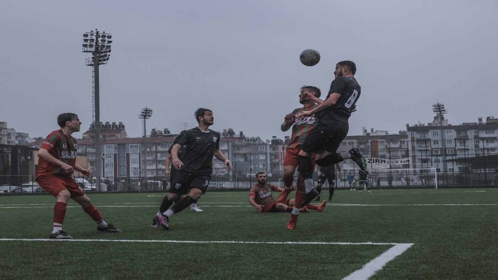 Amat&ouml;r futbolda transfer takvimi belli oldu
