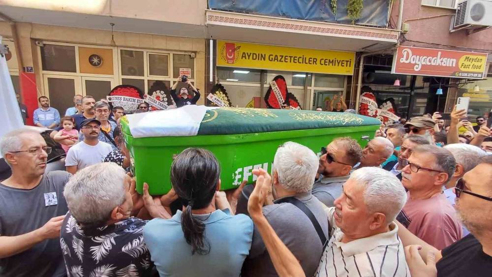 Aydın’da gazeteci Yazıcı’yı meslektaşları son yolculuğuna uğurladı
