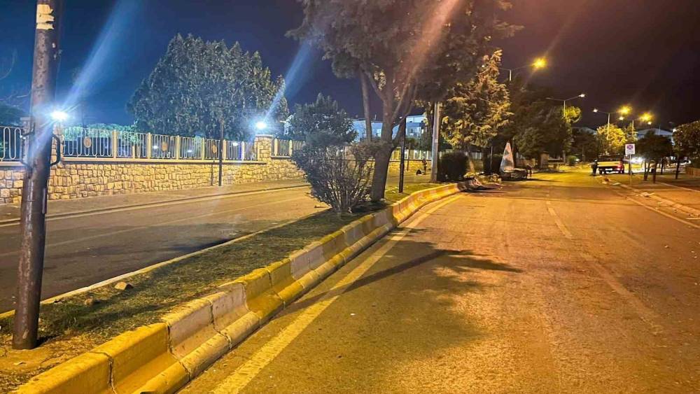 Efeler Belediyesi semt pazarlarında temizlik &ccedil;alışması yaptı
