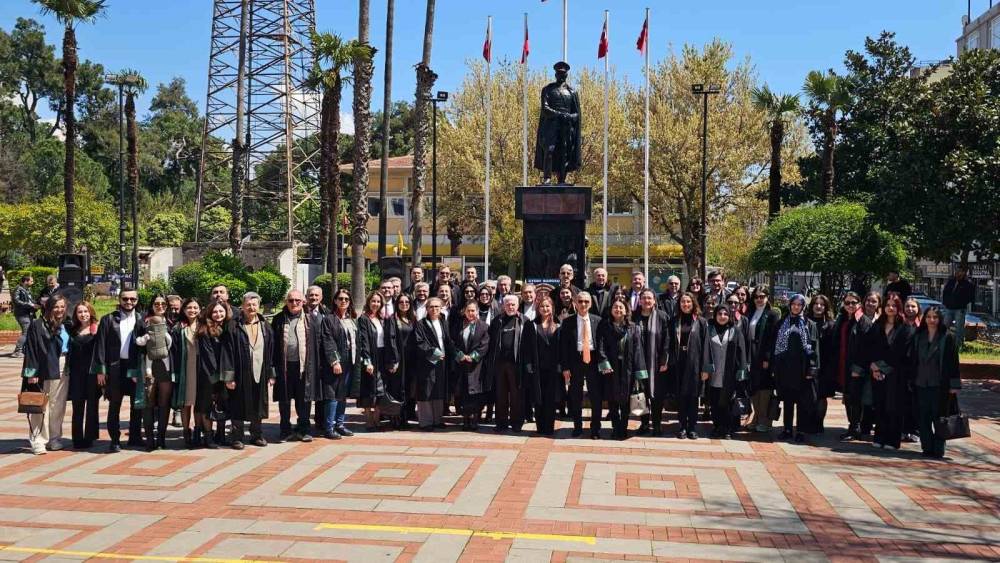 Nazilli&rsquo;de Avukatlar g&uuml;n&uuml; kutlandı