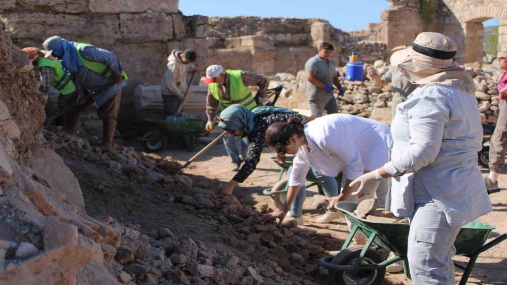 Tralleis Antik Kenti’nde 2025 yılı kazıları başladı
