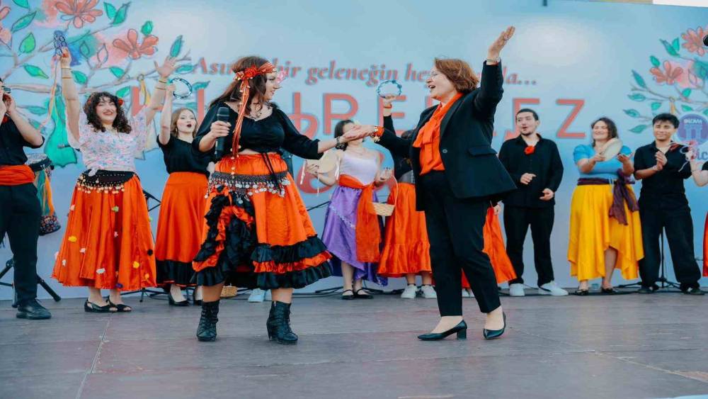 Didim Belediyesi&rsquo;nden hıdırellez şenliği
