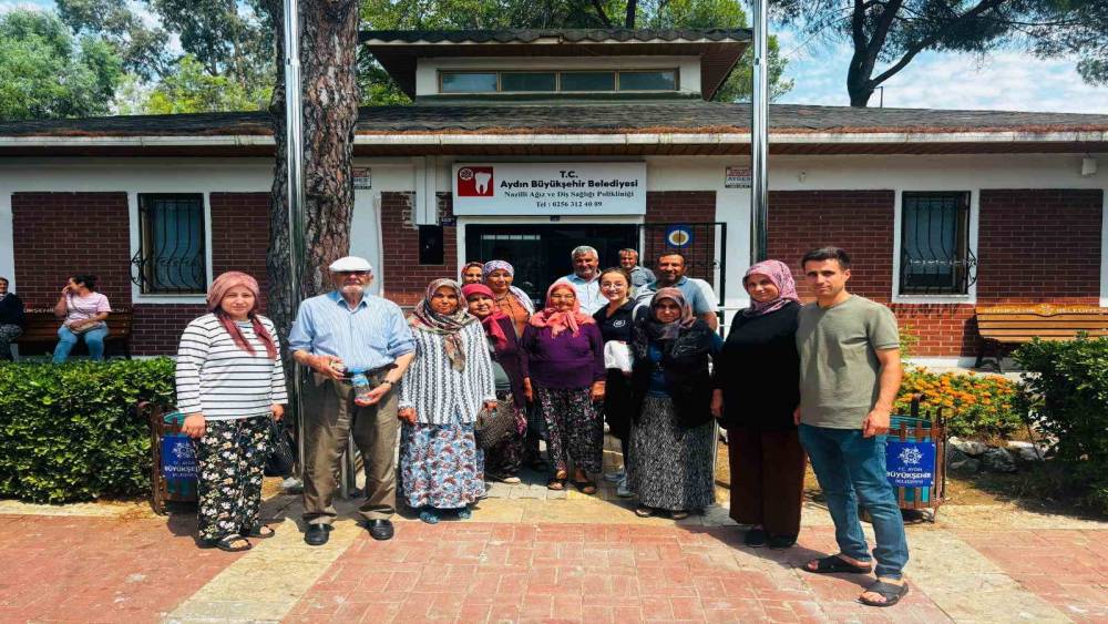 Aydın B&uuml;y&uuml;kşehir Belediyesi&rsquo;nin ağız ve diş sağlığı hizmeti Aydın&rsquo;ın her noktasına ulaşıyor
