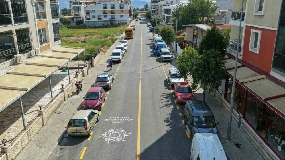Efeler&rsquo;de G&ouml;ksu Caddesi yenilendi
