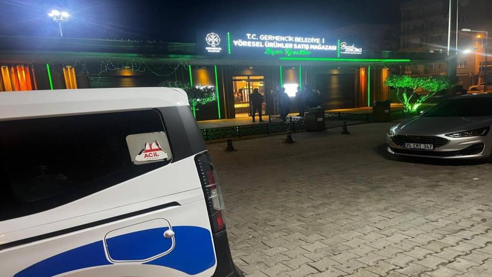 Başkan Zencirci: T&uuml;m zBaşkanı Burak Zencirci,orluklara rağmen hizmetlerimizi artırarak devam edeceğiz