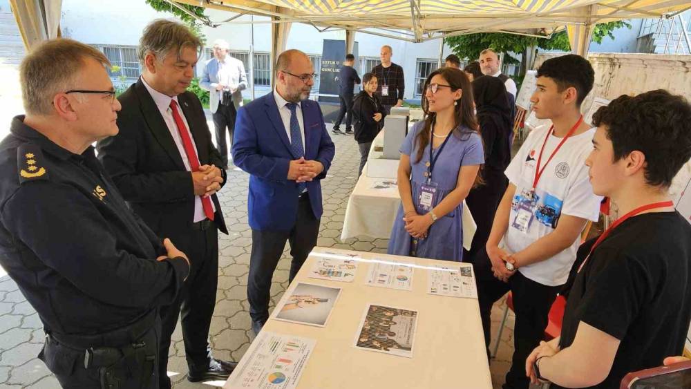 Nazilli&rsquo;de İmam Hatip Lisesi bilim fuarı d&uuml;zenledi
