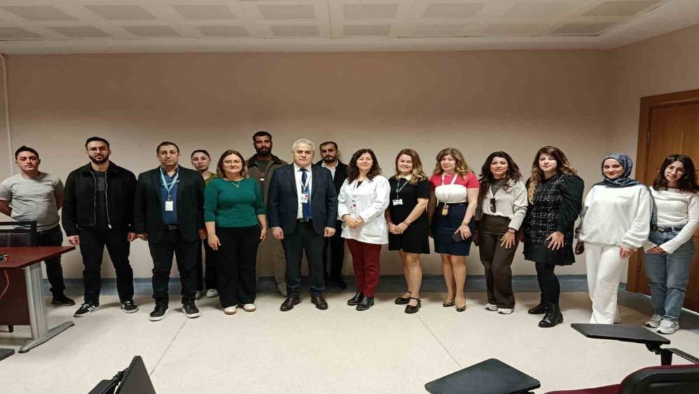 Nazilli Devlet Hastanesi&rsquo;nde acil bakım hemşireliği eğitimi başladı
