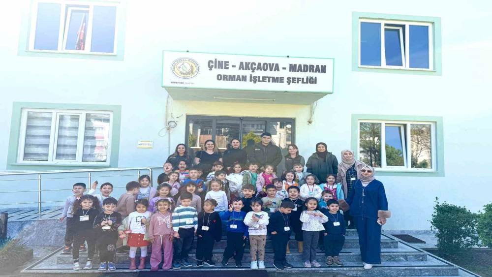 Aydın&rsquo;da minik &ouml;ğrencilere orman ve doğa sevgisi aşılandı
