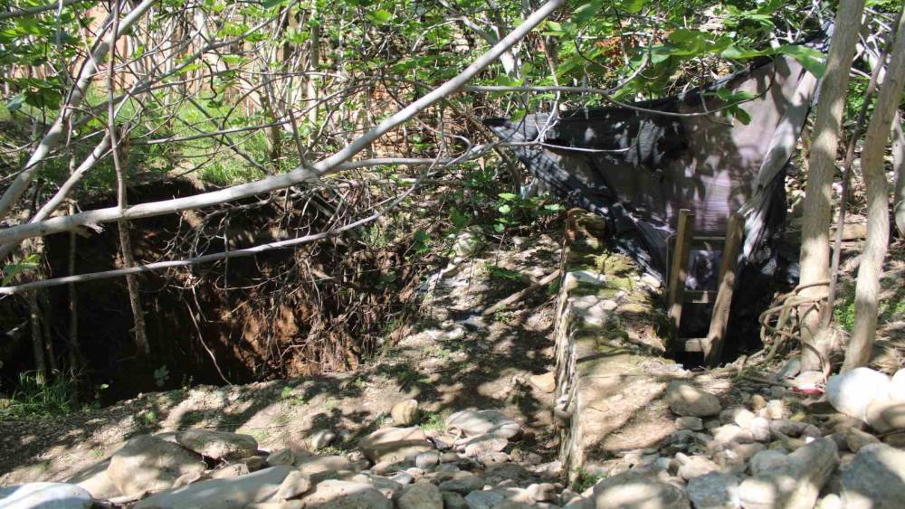 Tarihi konağın duvarı yıkıldı, ger&ccedil;ek ortaya &ccedil;ıktı
