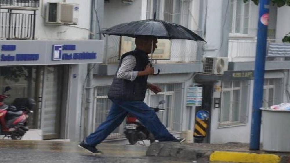 NAZİLLİ EN ÇOK YAĞIŞI ALAN İLÇE OLDU