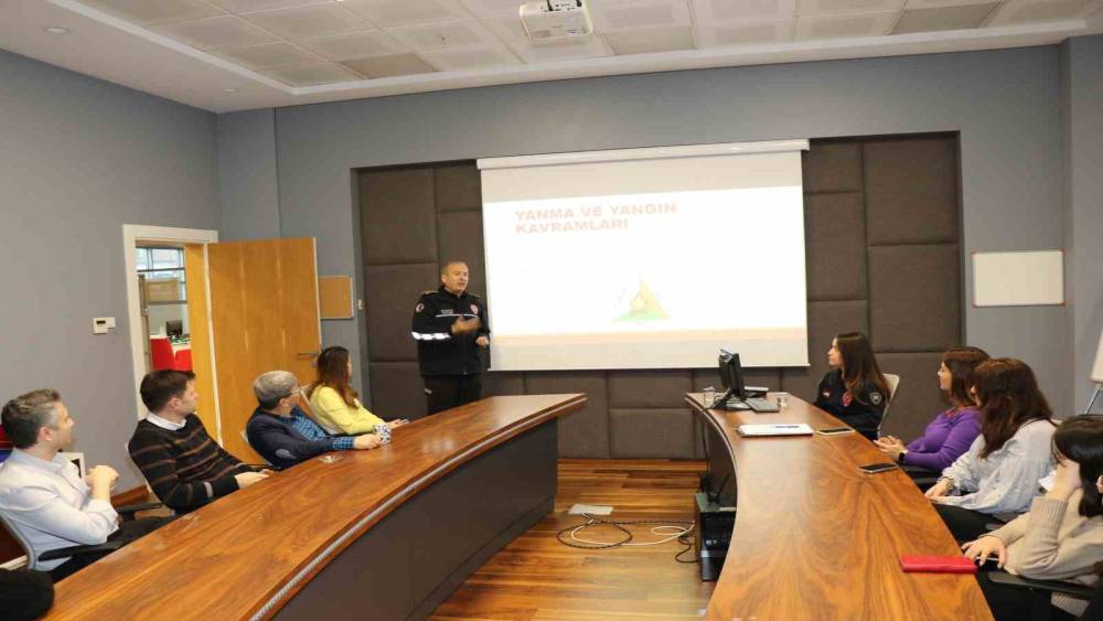 AYTO PERSONELİNE TEMEL YANGIN EĞİTİMİ VERİLDİ