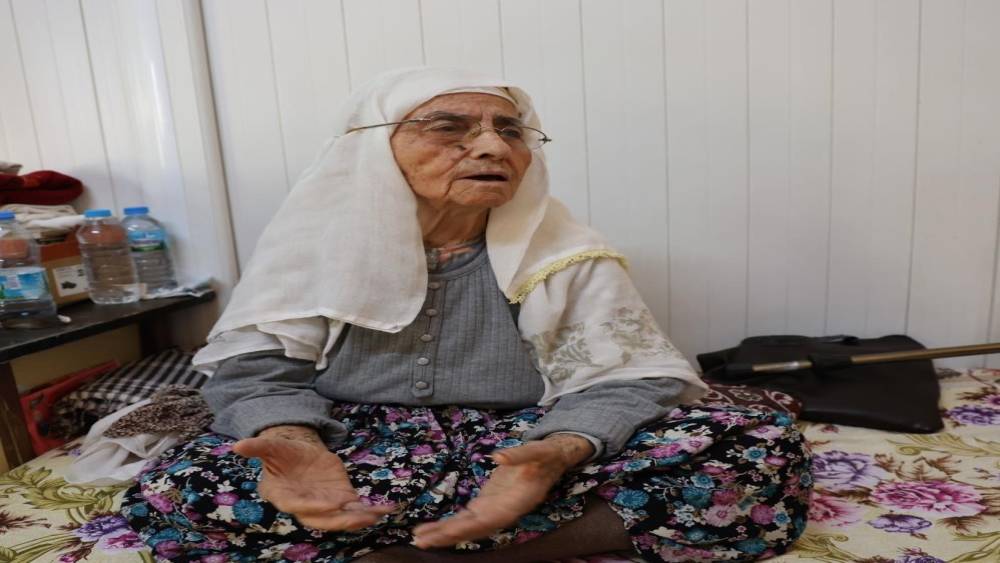 101 YAŞINDAKİ HATİCE KÜBRA NİNE’NİN İMRENDREN ÖLÜMÜ
