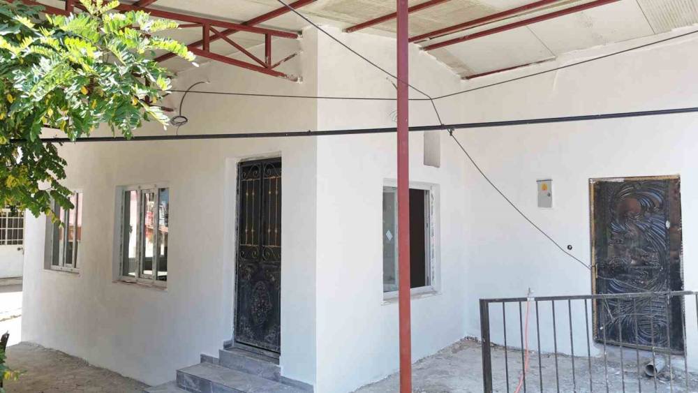 Nazilli Belediyesi Aksu&rsquo;da atıl durumdaki k&ouml;y konağını baştan sona yeniledi
