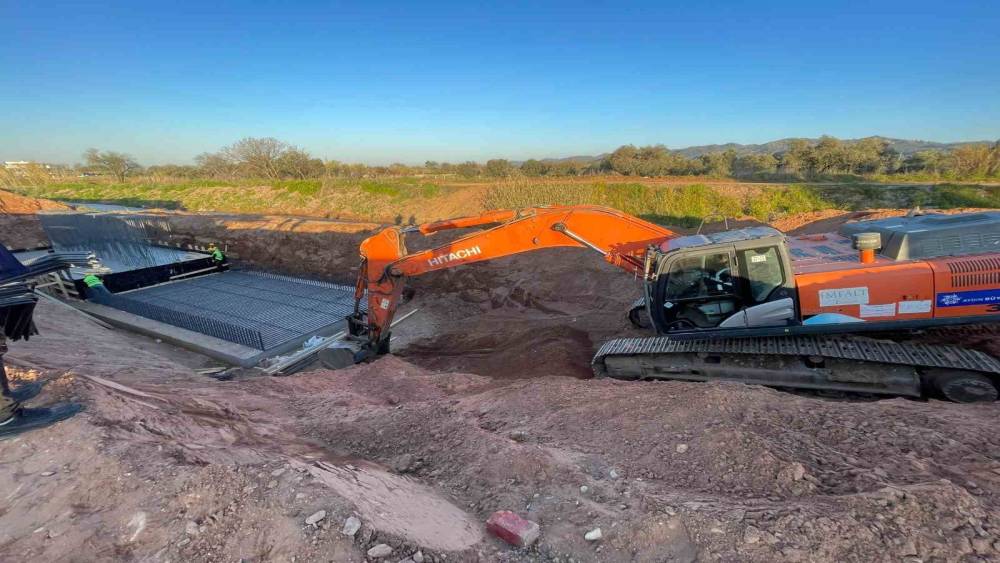 B&uuml;y&uuml;kşehir&rsquo;den 17 il&ccedil;ede eş zamanlı ulaşım altyapısı &ccedil;alışması
