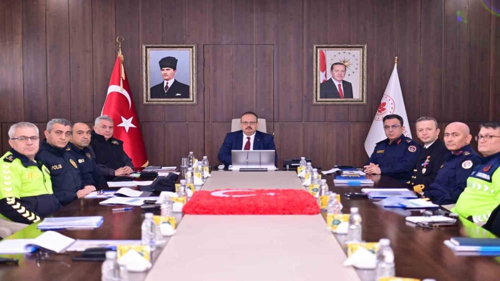 Aydın&rsquo;da vatandaşın g&uuml;venliği masaya yatırıldı
