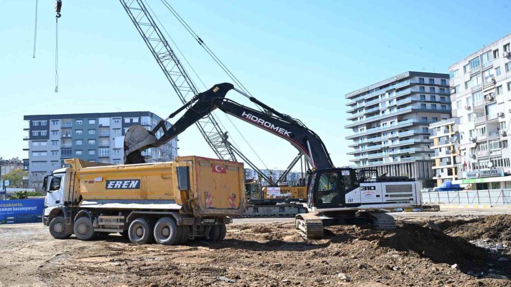 B&uuml;y&uuml;kşehir&rsquo;in ulaşım projeleri devam ediyor