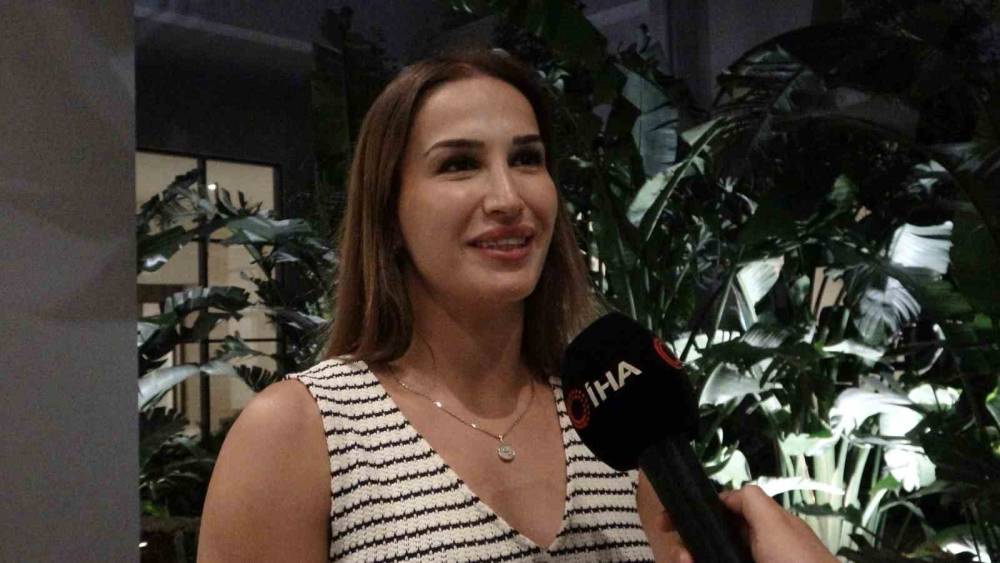 BUSE TOSUN ÇAVUŞOĞLU ''2028 VE 2032 OLİMPİYATLARI'NDA KADIN GÜREŞİNİN TÜRKİYE'YE BİRDEN FAZLA MADALYA GETİRECEĞİNE İNANIYORUM''