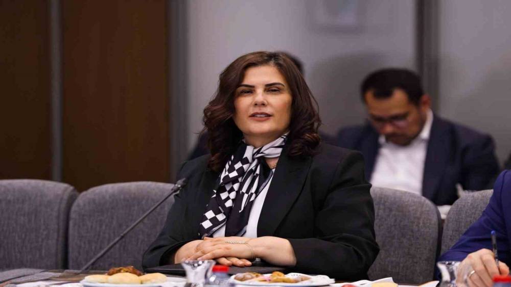 &Ccedil;er&ccedil;ioğlu, AK Parti Yerel Y&ouml;netimler Değerlendirme Toplantısı&rsquo;na katıldı

