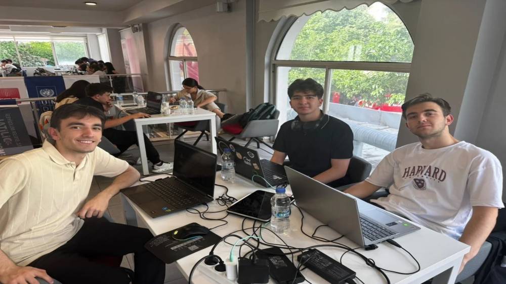 Aydın Fen Lisesi &ouml;ğrencilerinden &rsquo;proje&rsquo; başarısı
