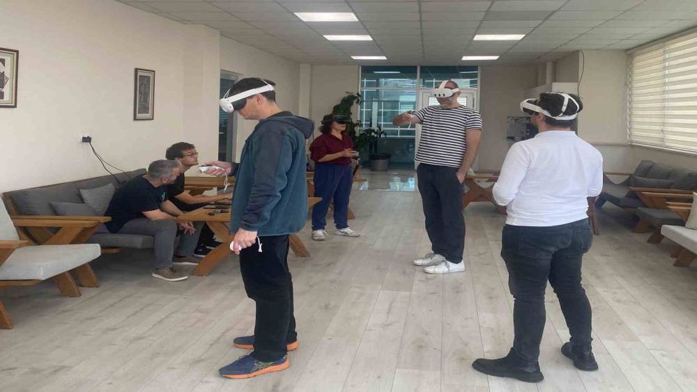 ADÜ’den öğretmen eğitiminde sanal gerçeklik dönemi başladı