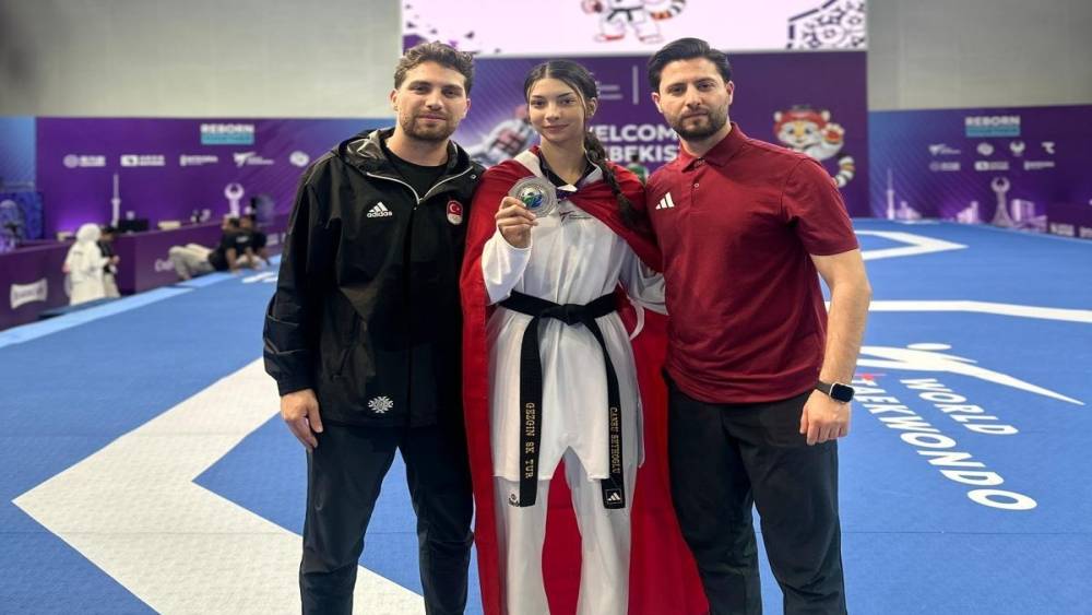 Aydınlı sporcu &uuml;lkeyi gururlandırdı
