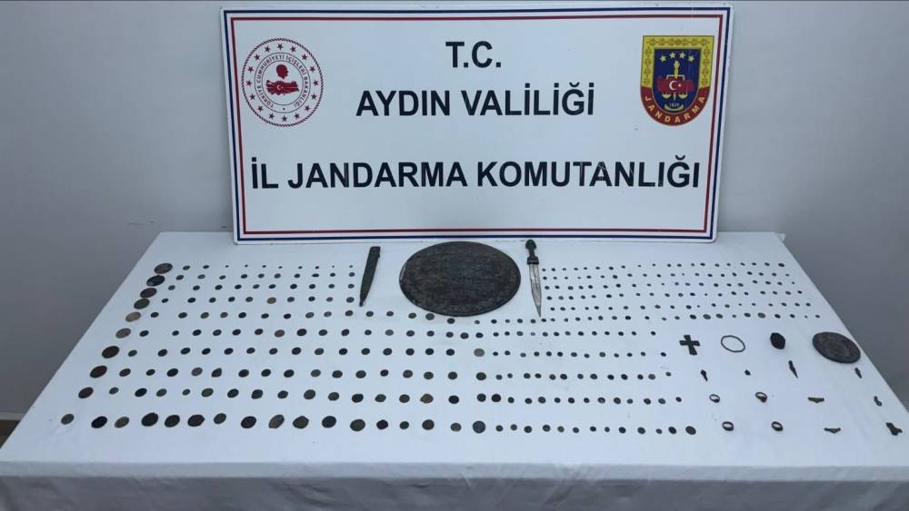 Kuşadası’nda tarihi eser operasyonu
