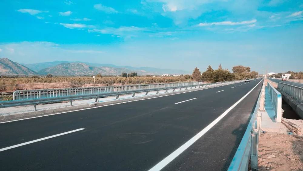 İncirliova&rsquo;da ulaşımı kolaylaştıracak k&ouml;pr&uuml; hizmete a&ccedil;ıldı