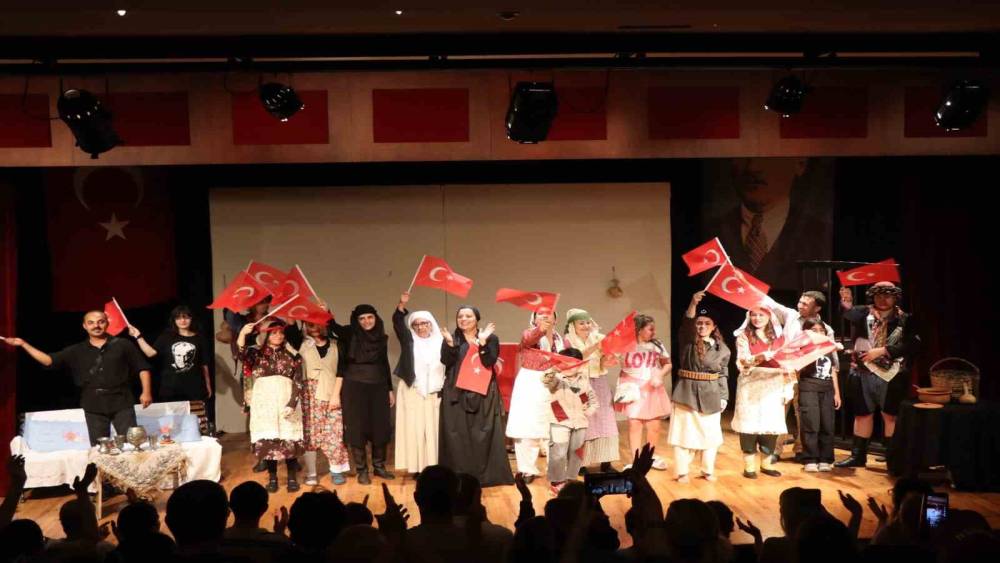 Nazilli&rsquo;de Milli M&uuml;cadele&rsquo;nin kahraman kadınları sahneye taşınacak
