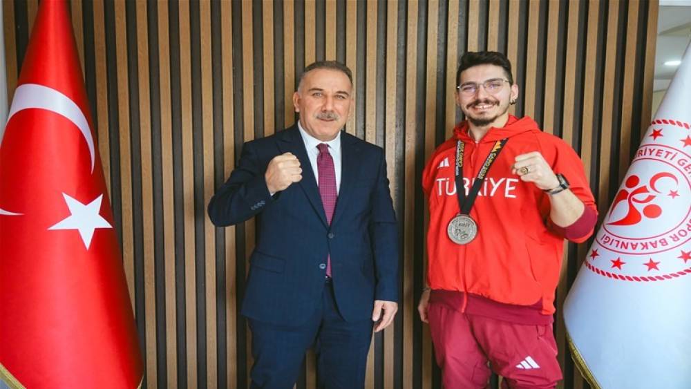 M&uuml;d&uuml;r Yığmatepe, d&uuml;nya ikincisi milli sporcuyu ağırladı