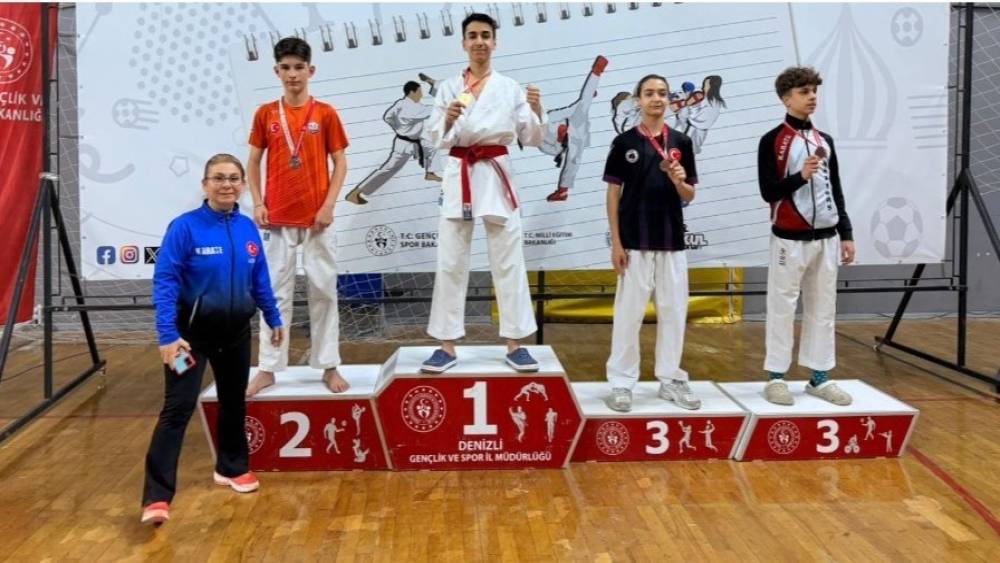 Aydınlı sporcular Denizli&rsquo;den dereceyle d&ouml;nd&uuml;
