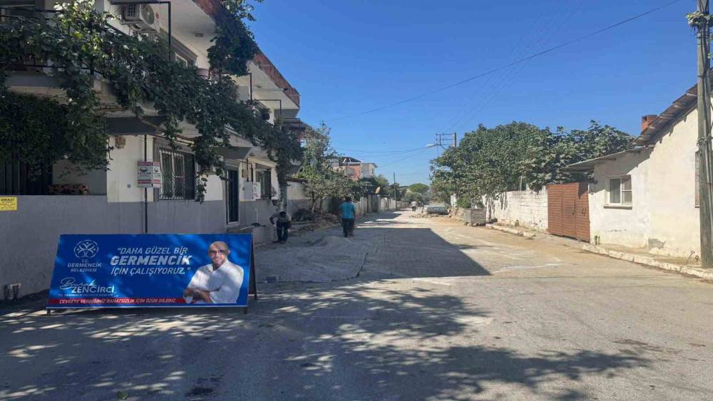 Germencik&rsquo;te cadde ve sokaklarda &ccedil;alışmalar hız kesmeden s&uuml;r&uuml;yor