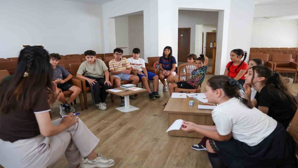 Efeler Belediyesi&rsquo;nde yeni d&ouml;nem kursları başlıyor
