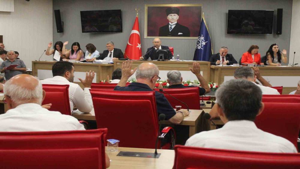 Aydın&rsquo;da taksi ve okul servis &uuml;cretleri yeniden belirlendi
