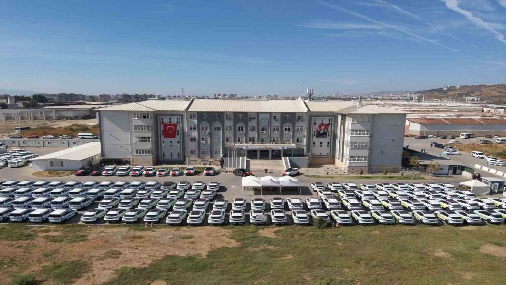 Aydın Emniyet M&uuml;d&uuml;rl&uuml;ğ&uuml;&rsquo;nden &rsquo;kaldırım n&ouml;beti&rsquo; a&ccedil;ıklaması