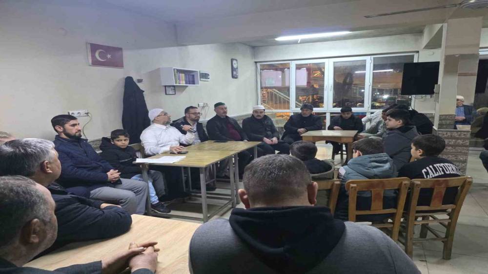 K&ouml;şk Baş&ccedil;ayır&rsquo;da maneviyat dolu gece
