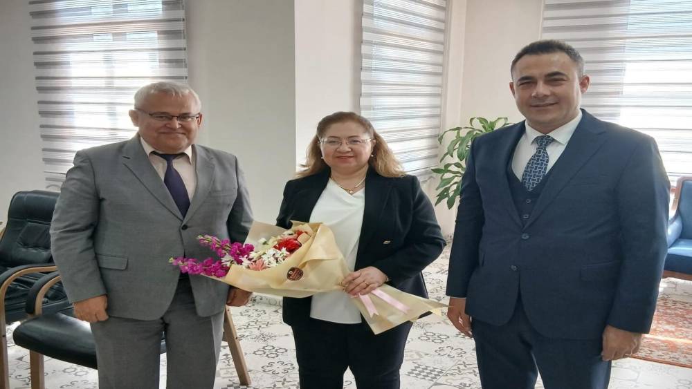 Germencik Kaymakamı Doğru&rsquo;dan sağlık &ccedil;alışanlarına teşekk&uuml;r
